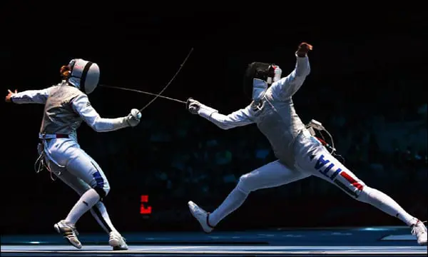 Two people fencing - Symbolizes the battle over selling paperless tickets